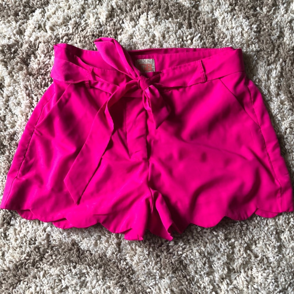 GB high waisted scallop short! NWOT